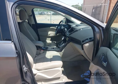 2014 Ford Escape Titanium z USA, uszkodzony, nr VIN 1FMCU0JX3EUA26519